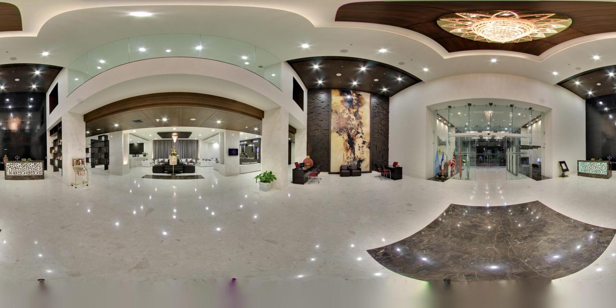 Narayani Heights, Ahmedabad Hotel Екстериор снимка